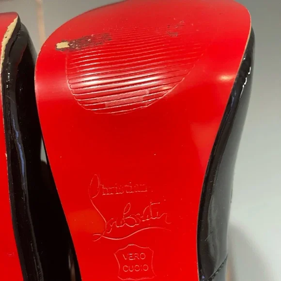 Black Louboutin pumps size 38
